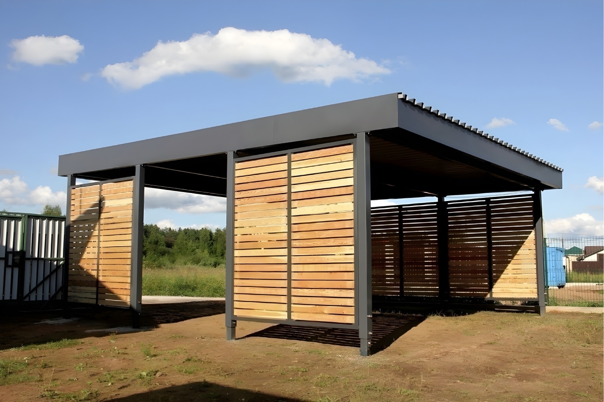 Навес для двора загородного дома